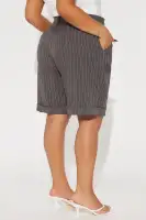 Ellen Pinstripe Trouser Bermuda Short(Charcoal,XS)