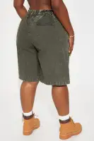 Keep Me Close Bermuda Short(Olive,XS)