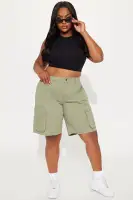 One Way Or The Other Bermuda Short(Olive,XS)