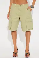 Mixed Emotions Cargo Bermuda Short(Sage,XS)