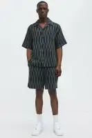 Waved Lines Shorts(Black/combo,S)