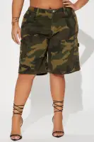 Under Control Camo Bermuda Short(Olive/combo,XS)